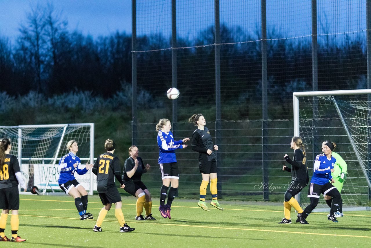 Bild 370 - Frauen Union Tornesch - Victoria : Ergebnis: 4:2